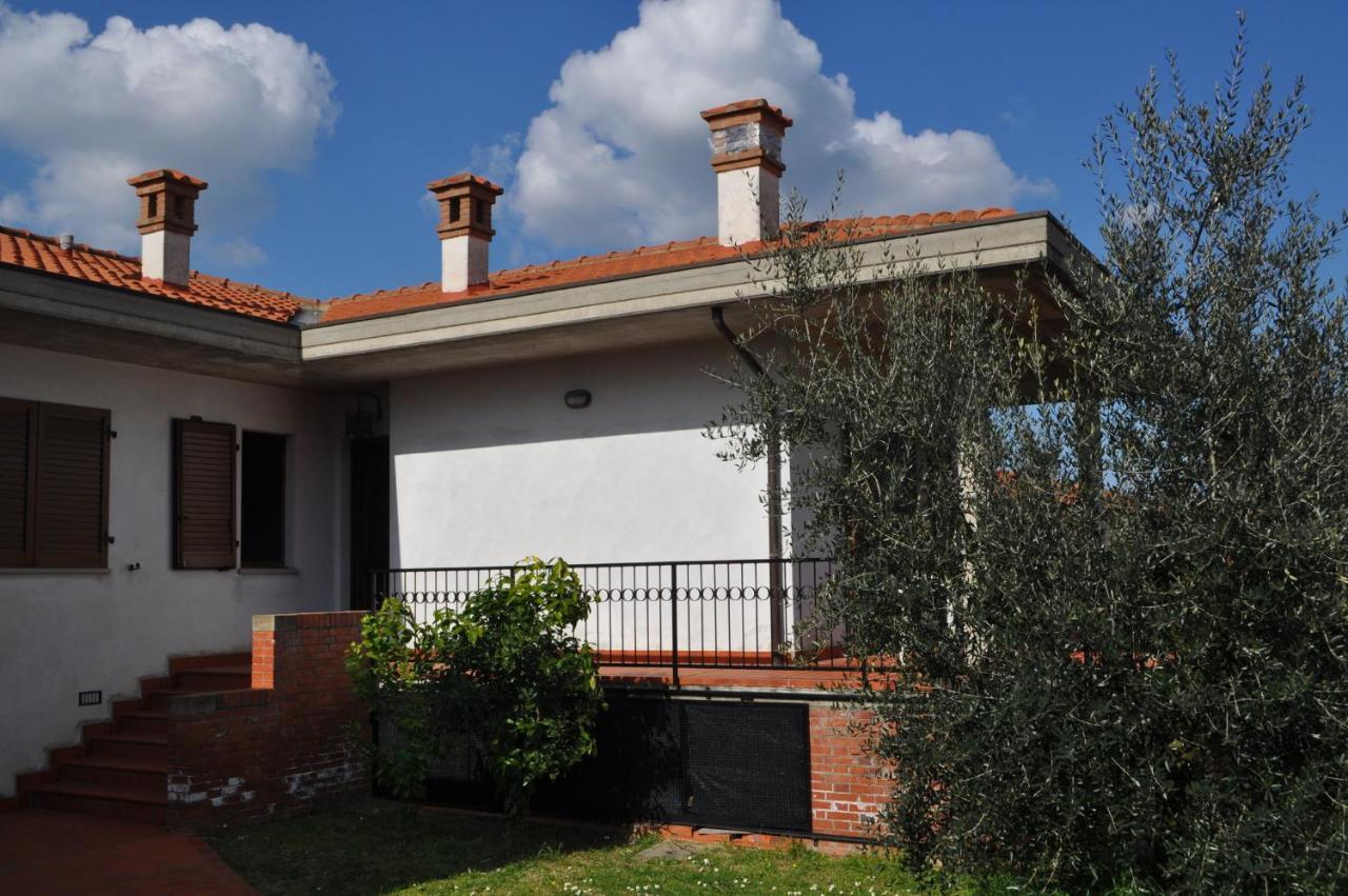 La Casina Del Canneto 페르지네발다르노 외부 사진
