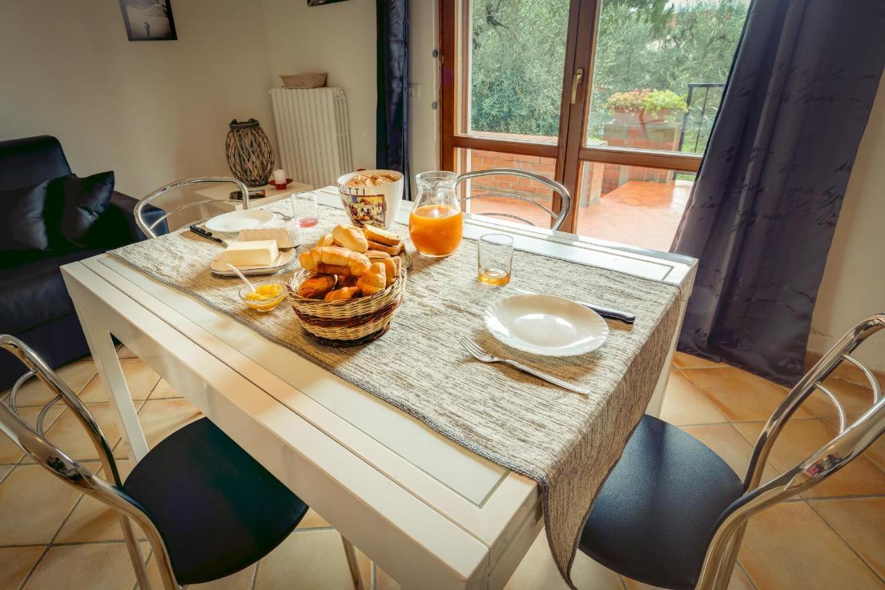 La Casina Del Canneto 페르지네발다르노 객실 사진